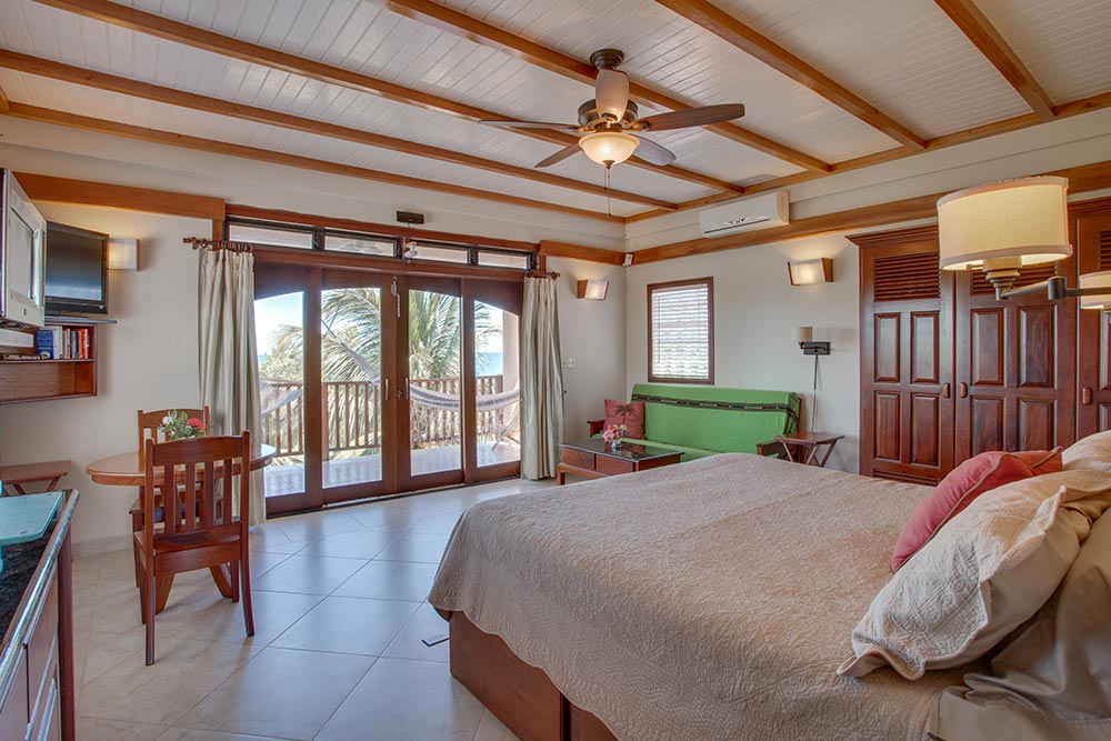 Buttonwood Belize rooms & suites
