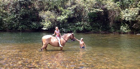 Hopkins Belize Jungle horseback riding