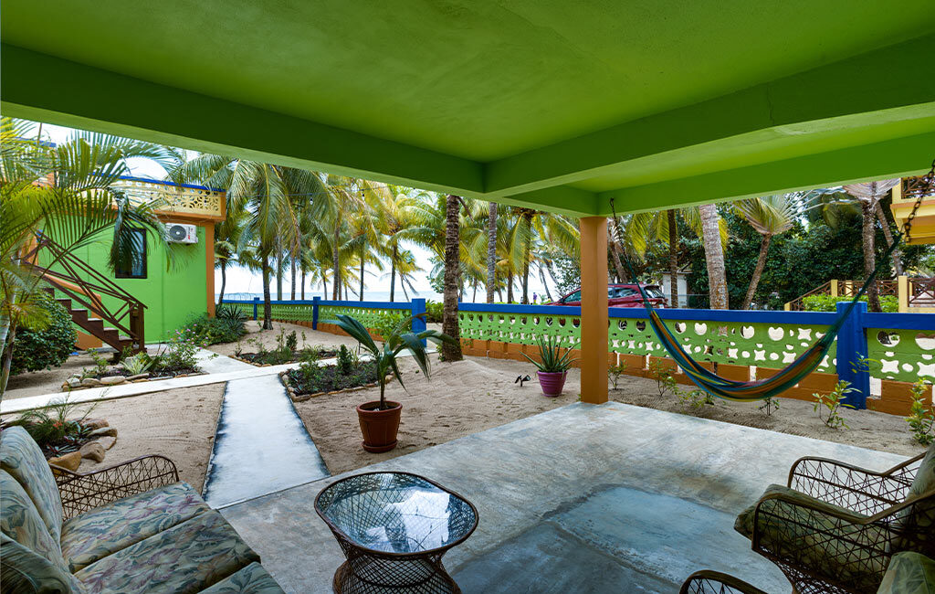 Coconut Row Casa Blanca